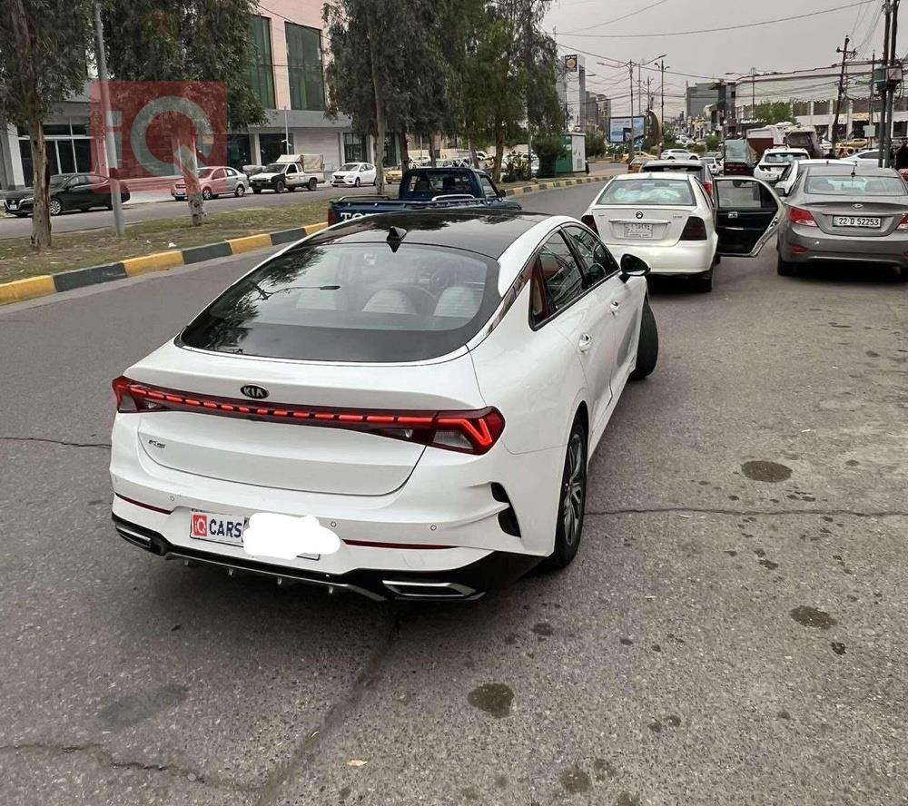 كيا K5